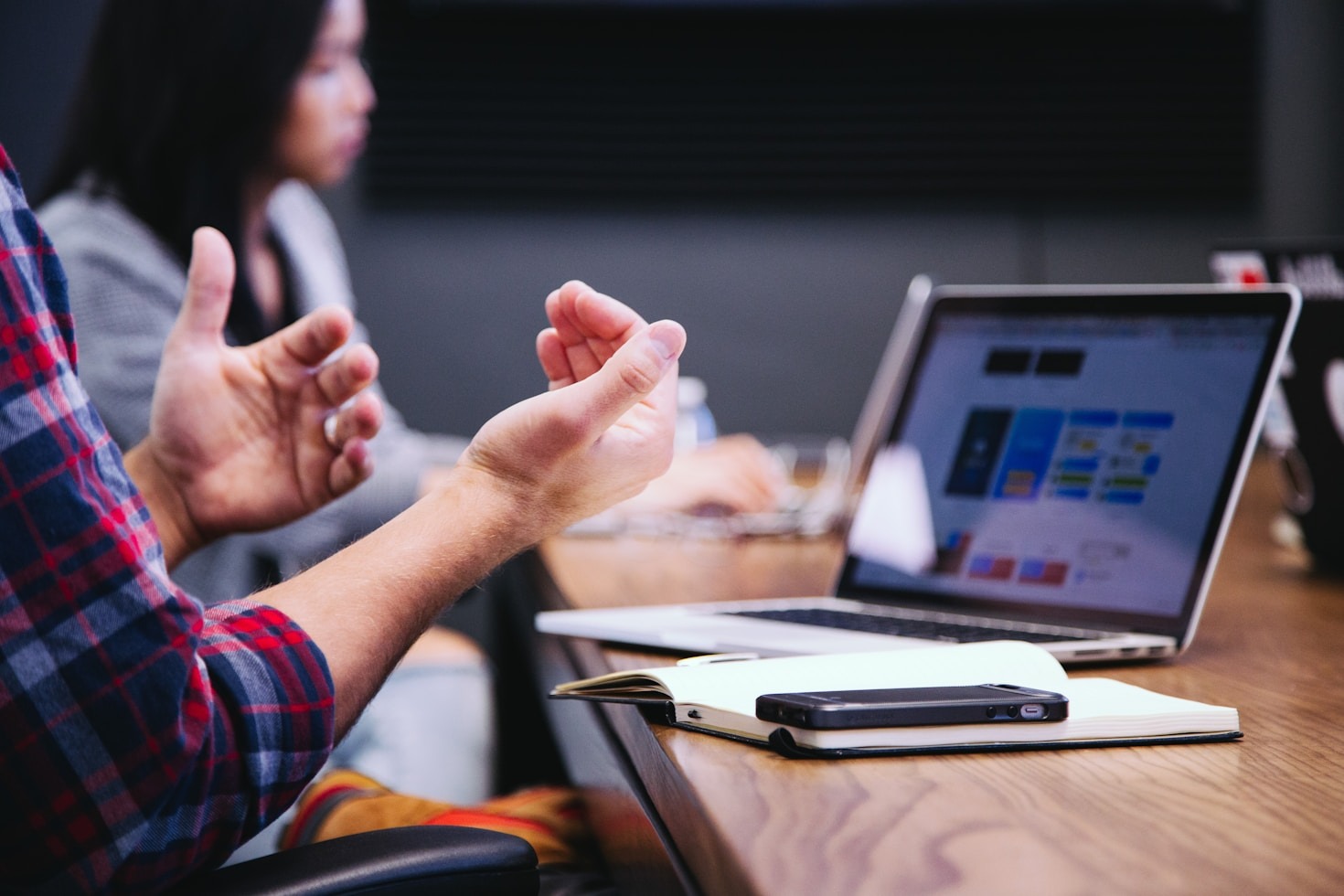 Come segnalare un raggiro alle autorità competenti